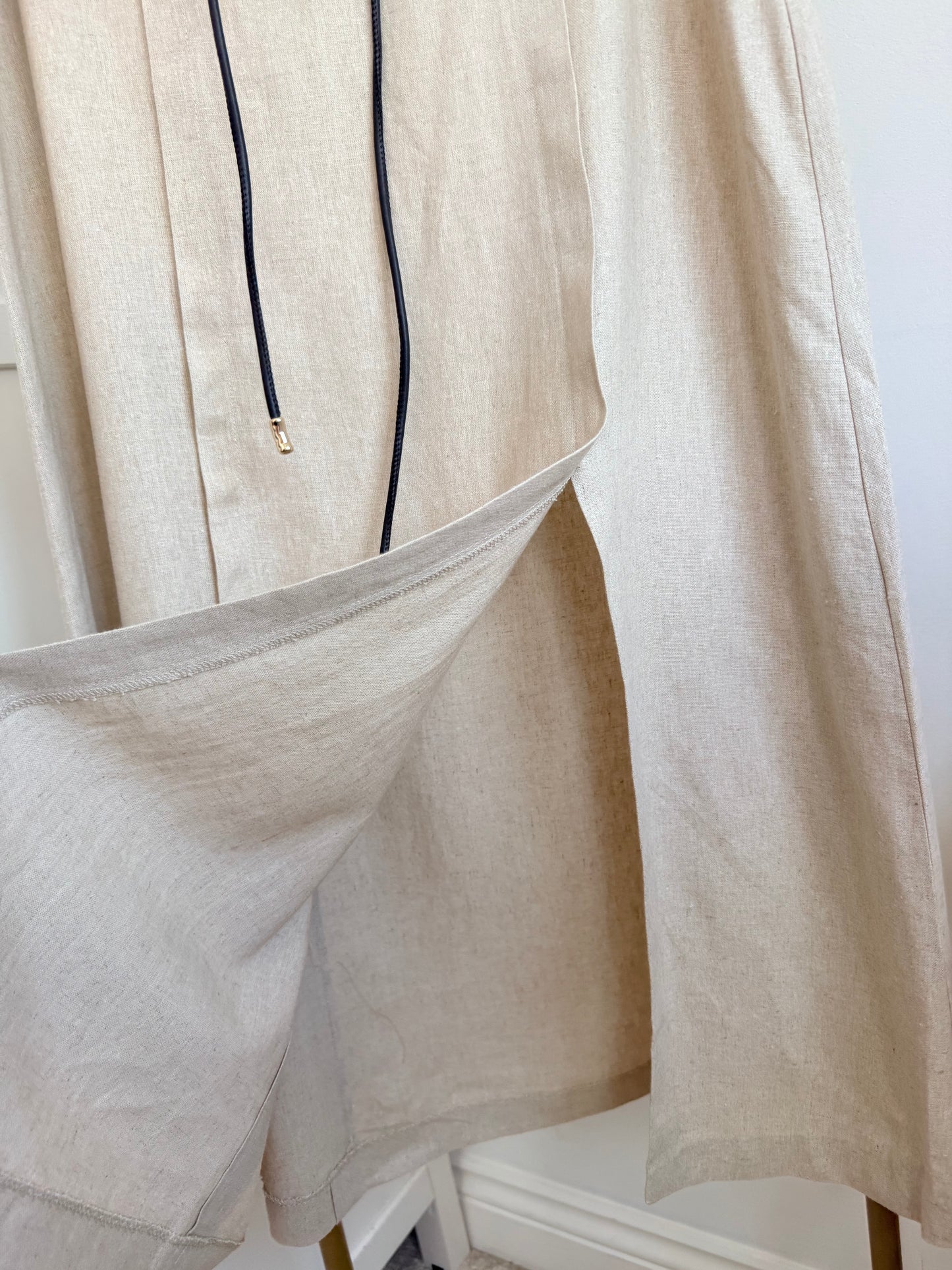 Zara beige linen belted midi skirt with slit