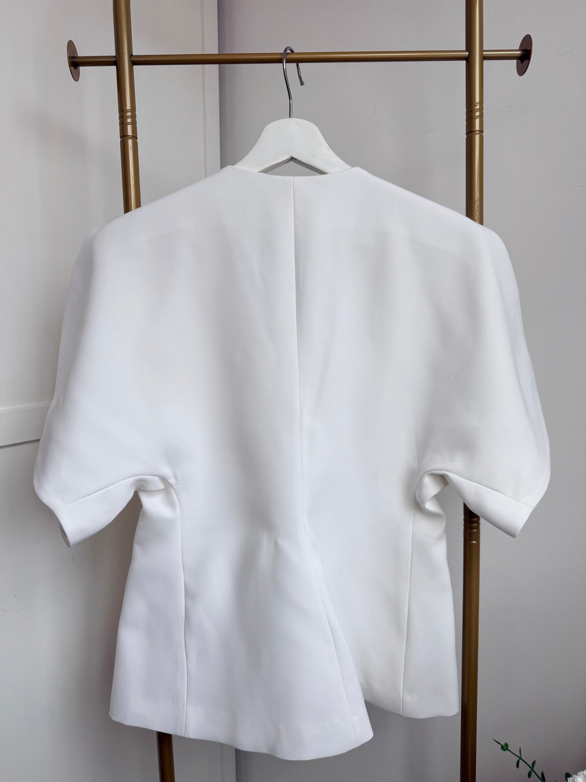 White Short Puff Sleeves Top