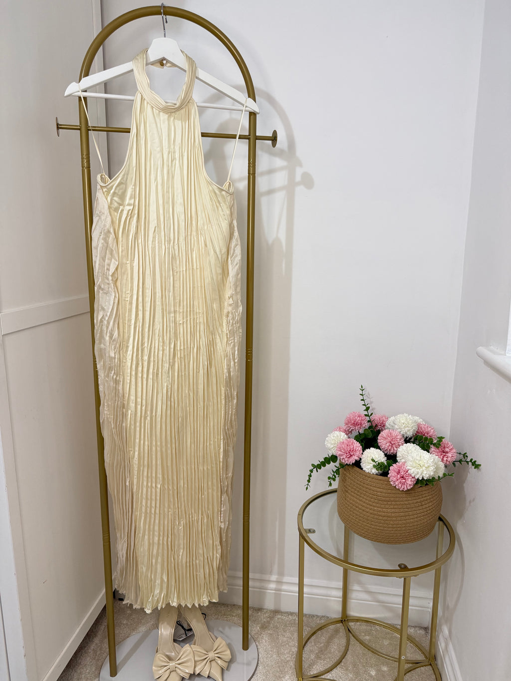 Satin Wrinkle Cream Midi Dress