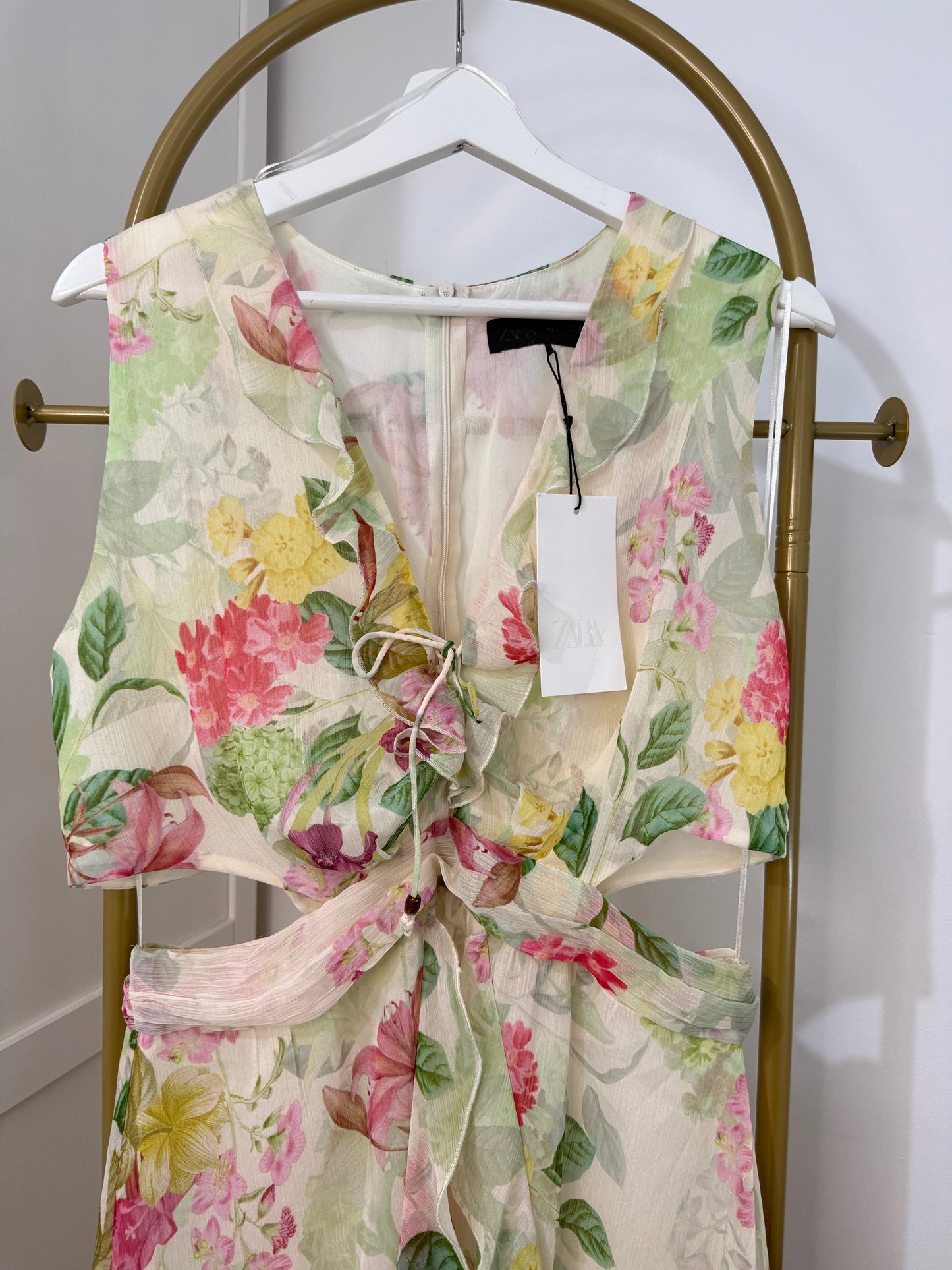 Zara Floral Cut out Midi Dress