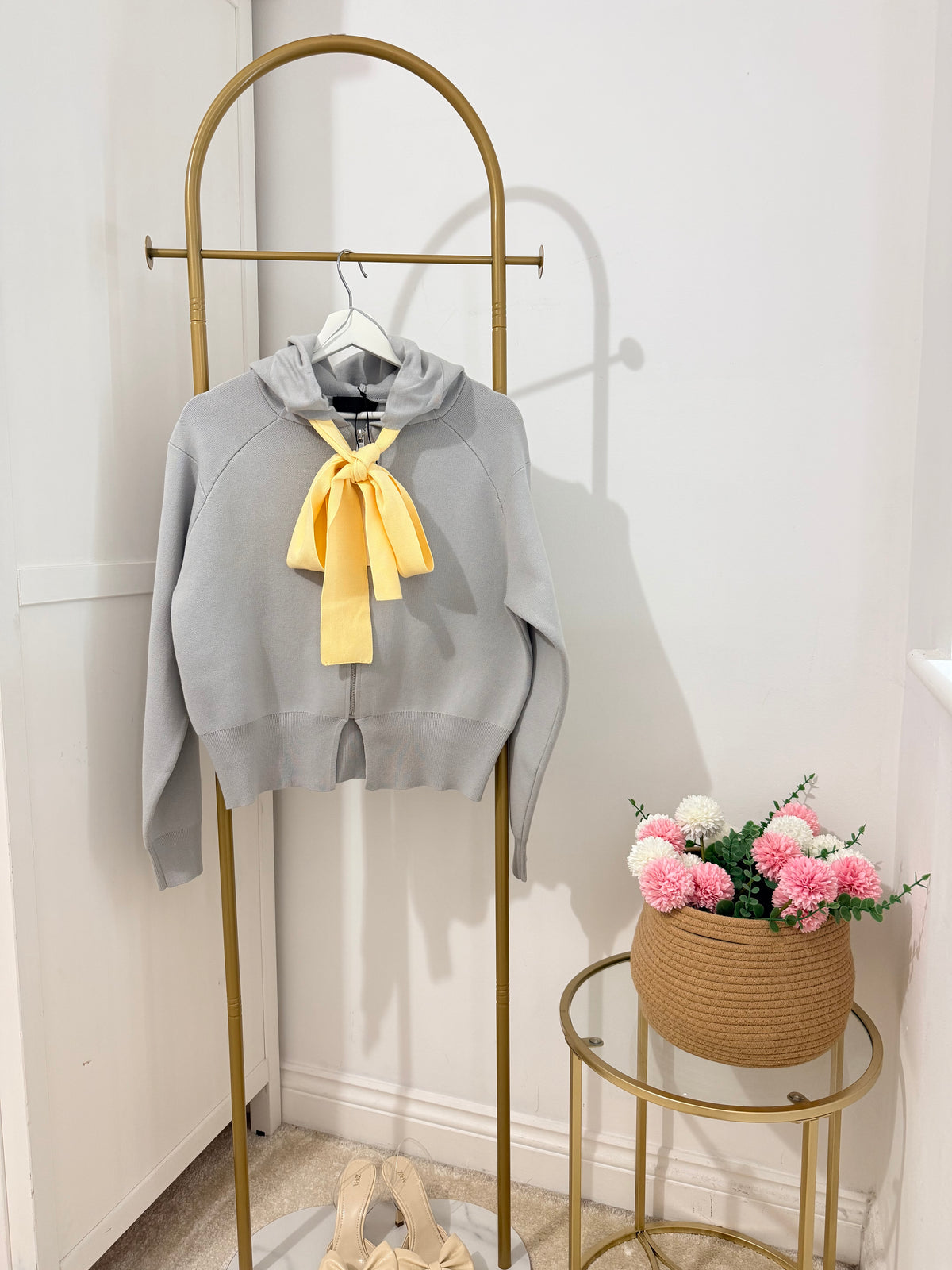     Zara grey hooded knit cardigan with yellow tie front view