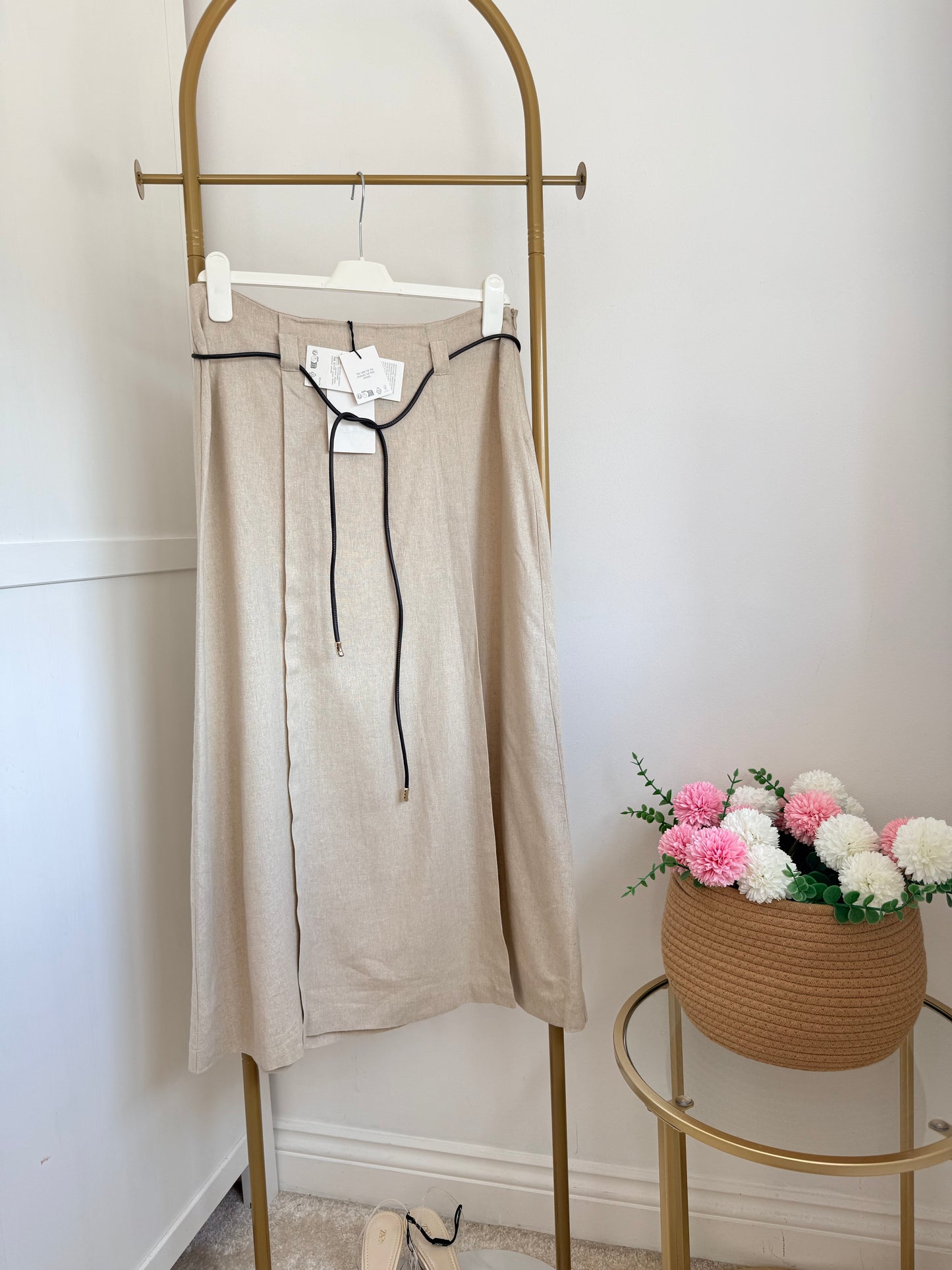 Zara beige linen belted midi skirt with slit