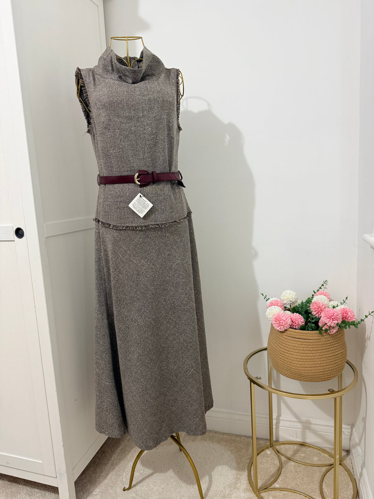     Zara beige tweed sleeveless belted midi dress front view