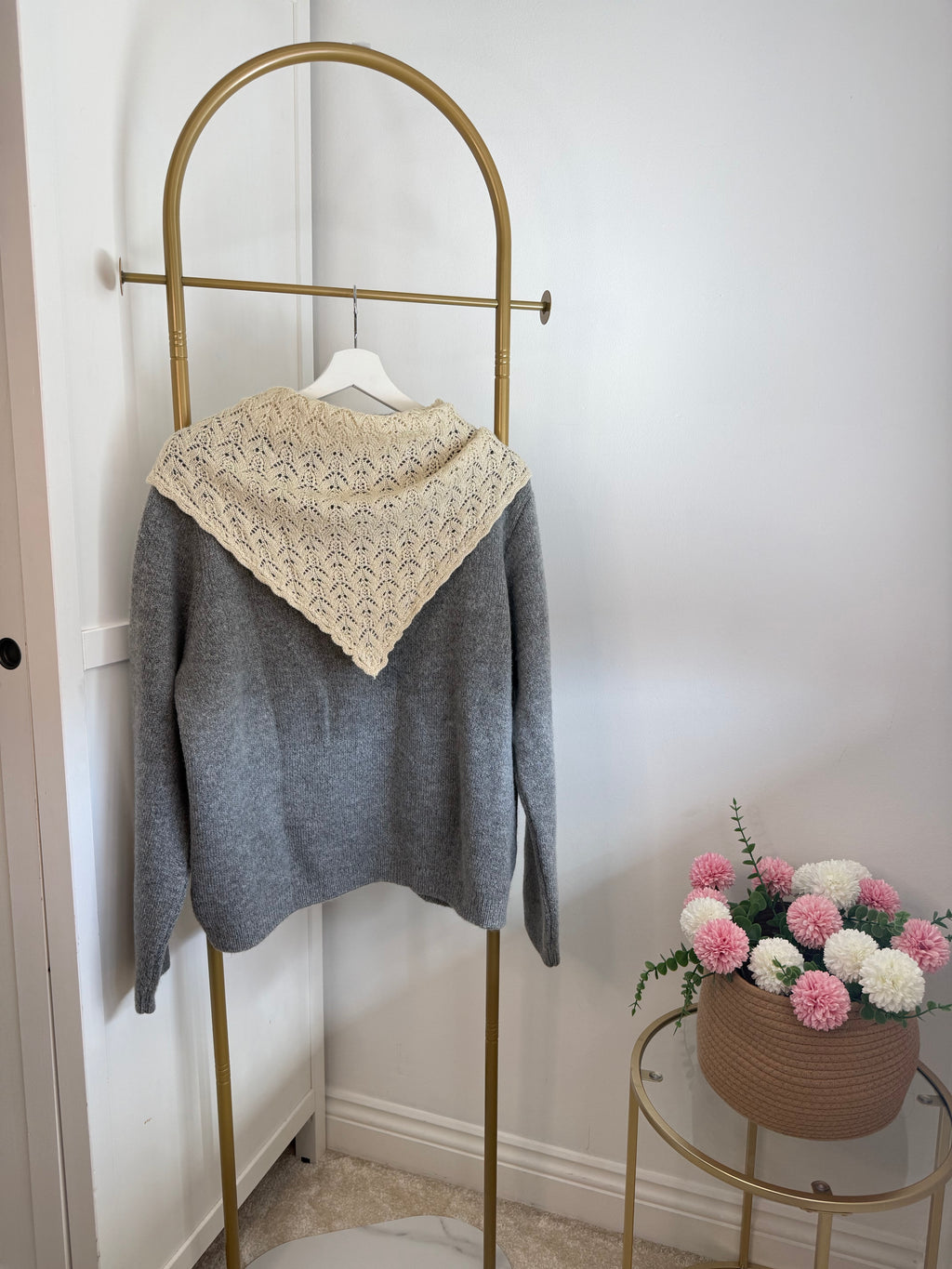     Zara grey knit sweater with beige scarf back view
