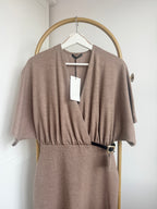     Zara brown belted knit midi dress neckline and sleeve detail