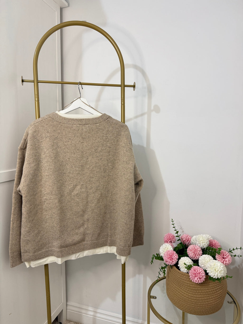     Zara beige knit cardigan back view