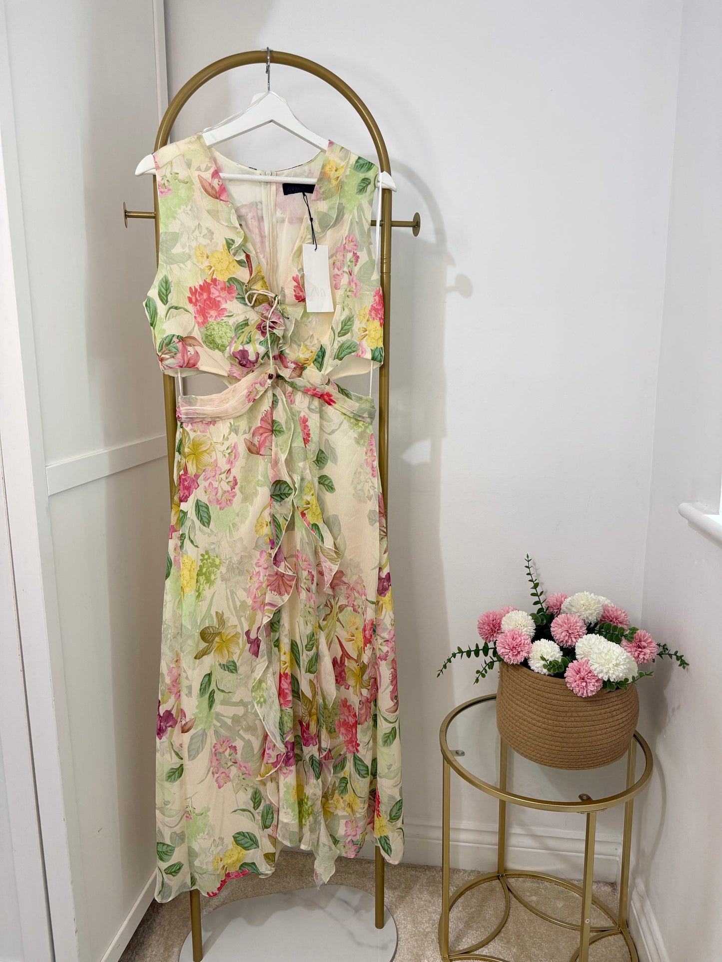 Zara Floral Cut out Midi Dress