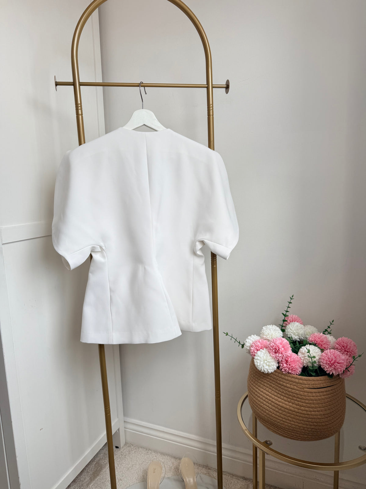 White Short Puff Sleeves Top