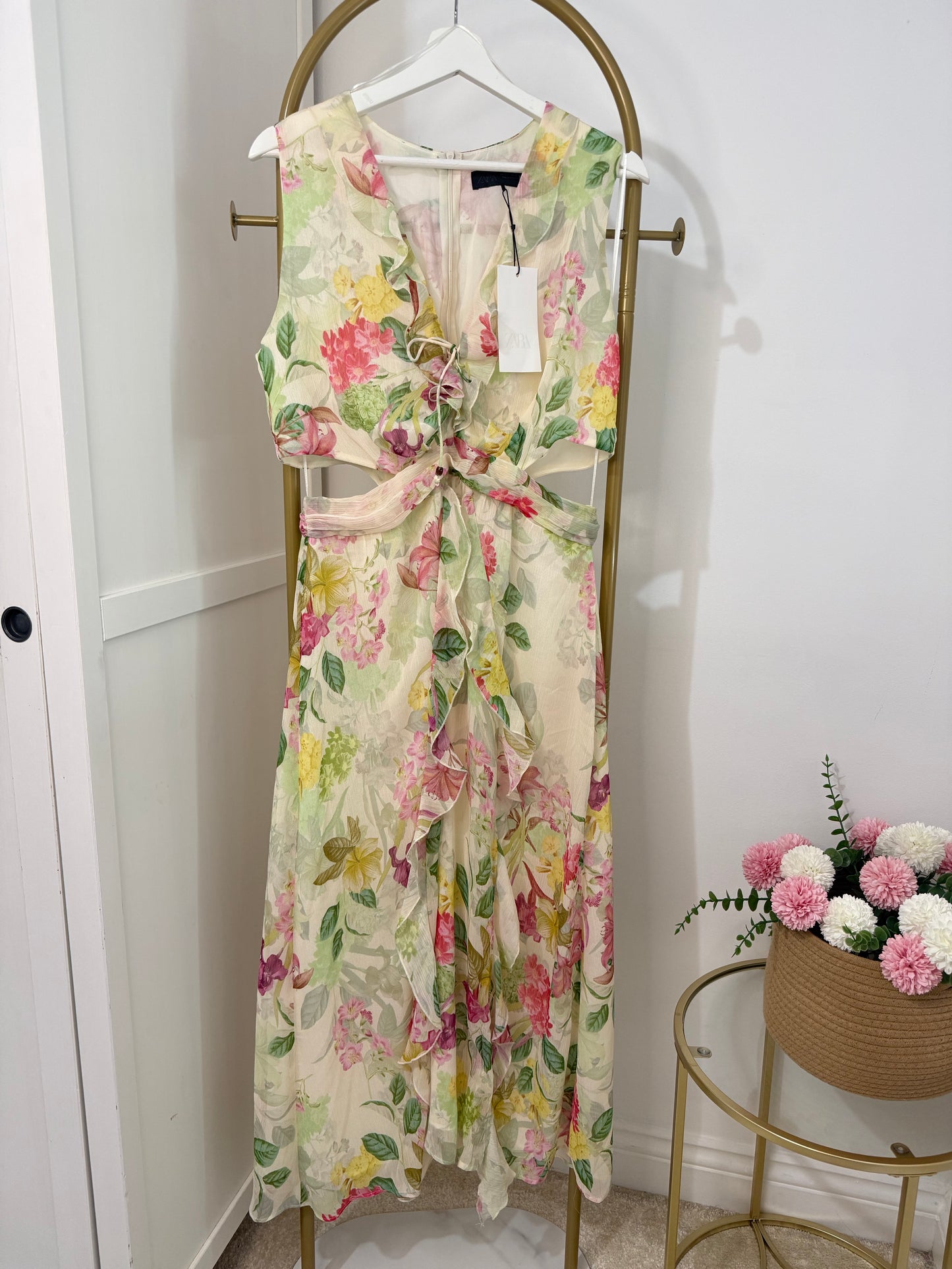 Zara Floral Cut out Midi Dress